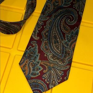 EUC Christian Dior silk necktie